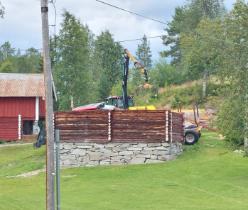 Oppbygging av gammel stabbur